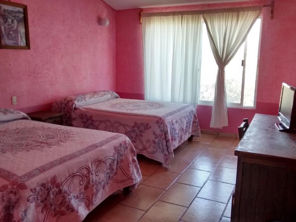 Hotel Meson Del Cortijo Huichapan Bagian luar foto
