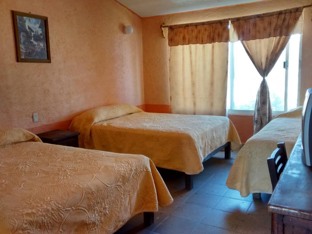 Hotel Meson Del Cortijo Huichapan Bagian luar foto